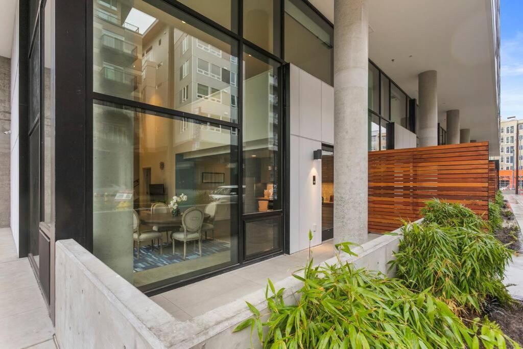 Airy And Open Corner Loft - 92 Walkscore Redmond Exterior foto
